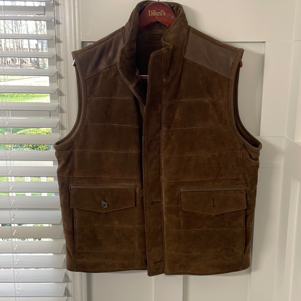 Roundtree & Yorke Premium Genuine Leather Vest Size M (Measurements in Pics)